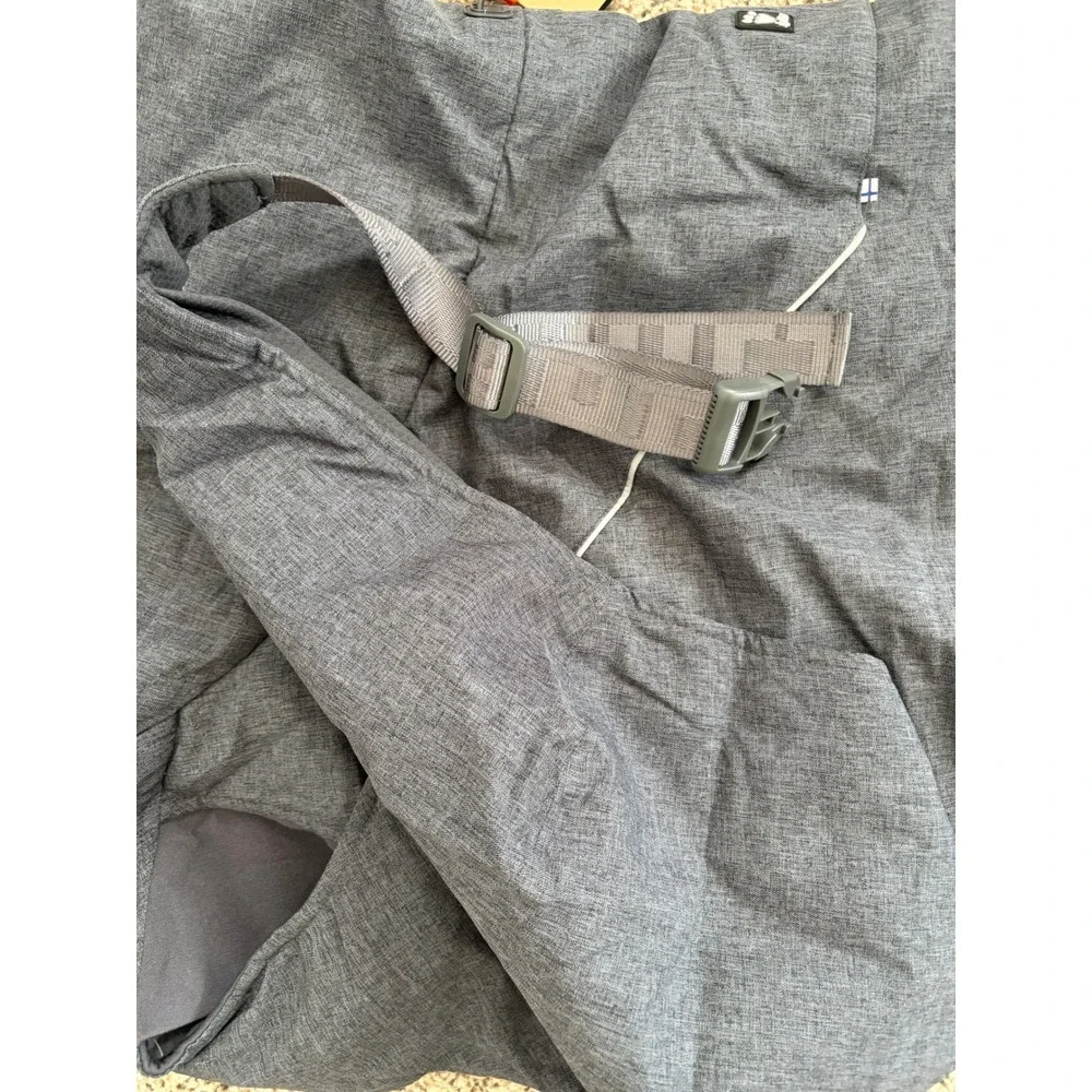 NWT Hurtta Expedition Parka Dog Coat 32 Inch/80 cm Thermal Gray Winter Insulated